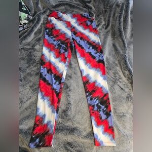 LuLaRoe Red and Blue Patterned Leggings